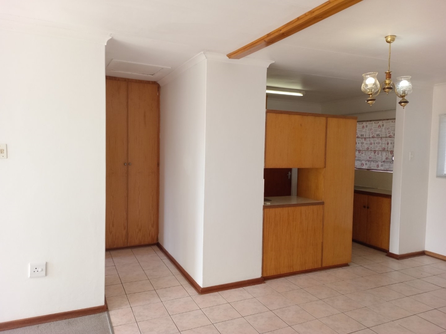 3 Bedroom Property for Sale in Langenhovenpark Free State
